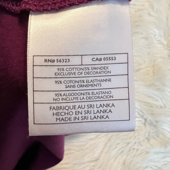 Nike Sportswear Long Sleeve Striped Shirt V Neck - Picture 7 of 8